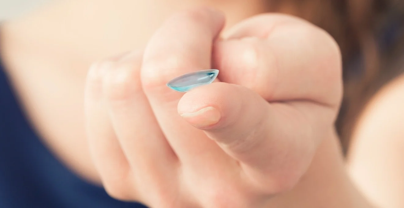 porter-ses-lentilles-biotrue-en-voyage-conseils-sante-pour-globetrotteurs